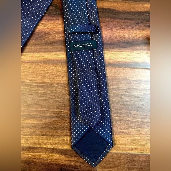 NAUTICA Navy Blue Necktie - Picture 3 of 7